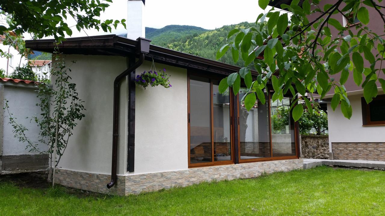 Kavdanski Guesthouse Saparewa Banja Zewnętrze zdjęcie
